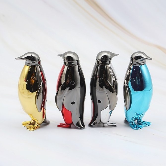 New Novelty Penguin Animal  Style Refillable Gas Lighter  With adjustable flame function