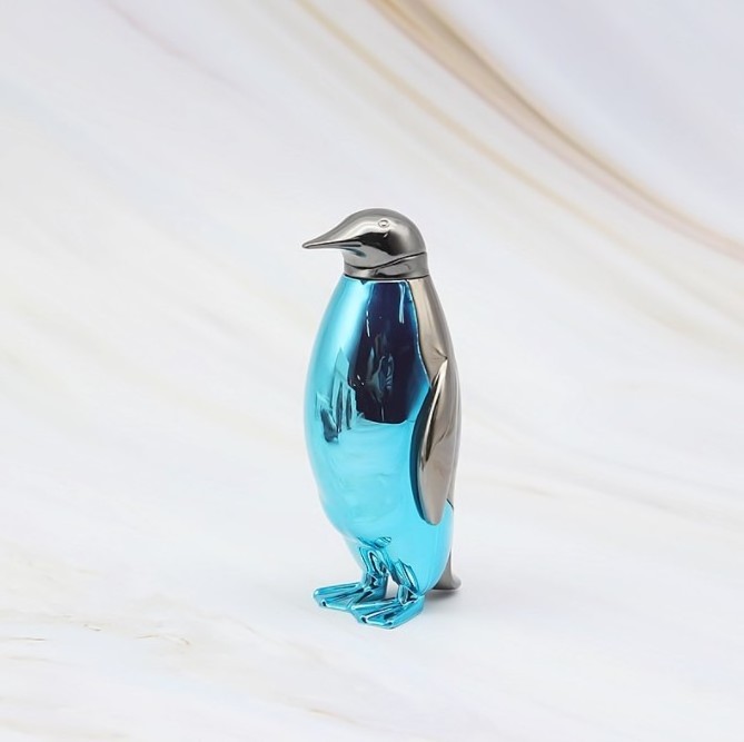 New Novelty Penguin Animal  Style Refillable Gas Lighter  With adjustable flame function