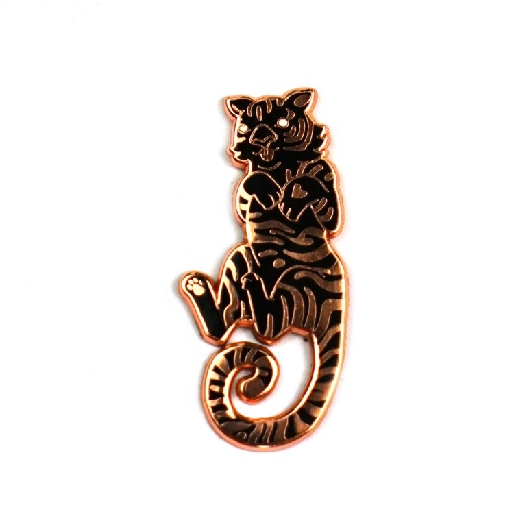 VastGifts Custom Lapel Pin Bulk Badge New Design Tiger Pin Copper Plating Hard Enamel Pin Metal Crafts