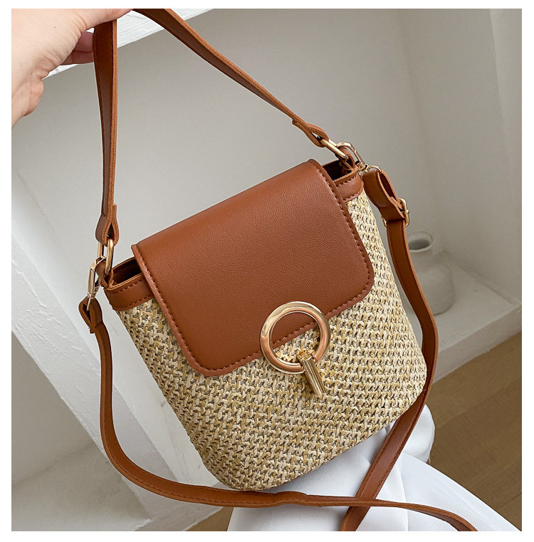 2024 New Personalized Portable Straw Beach Bag Casual Simple Versatile Lock Buckle Single Shoulder Crossbody Bag