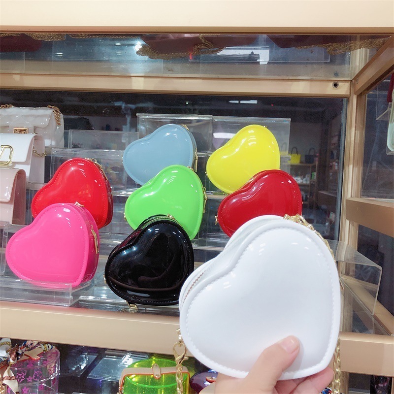 New Arrival Pure Color PVC Sling Shoulder Bags Heart Shape Purses Weighlight Trendy Zipper Bag