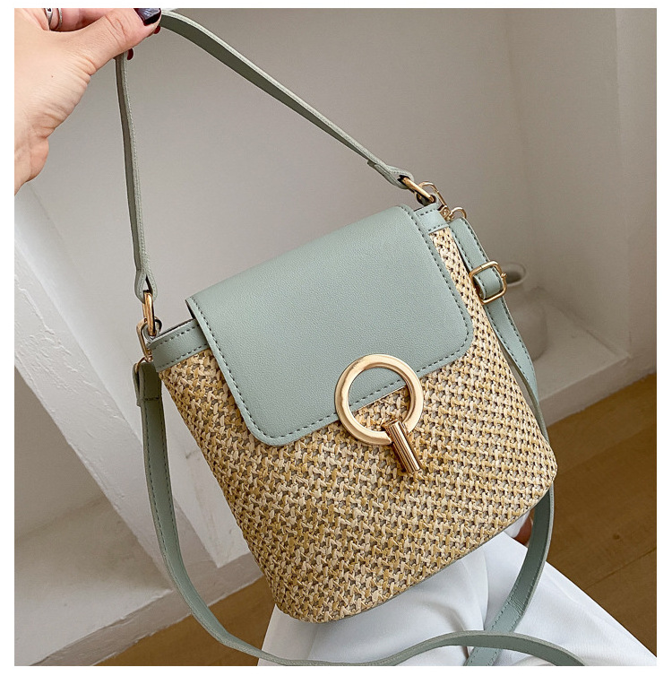 2024 New Personalized Portable Straw Beach Bag Casual Simple Versatile Lock Buckle Single Shoulder Crossbody Bag