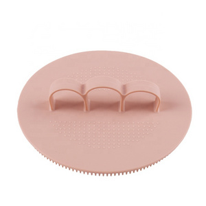 2022 New Unique Design 3 Finger Handle Easy To Hold Silicone Foot Scrubber Silicone Shower Body Cleaning Brush