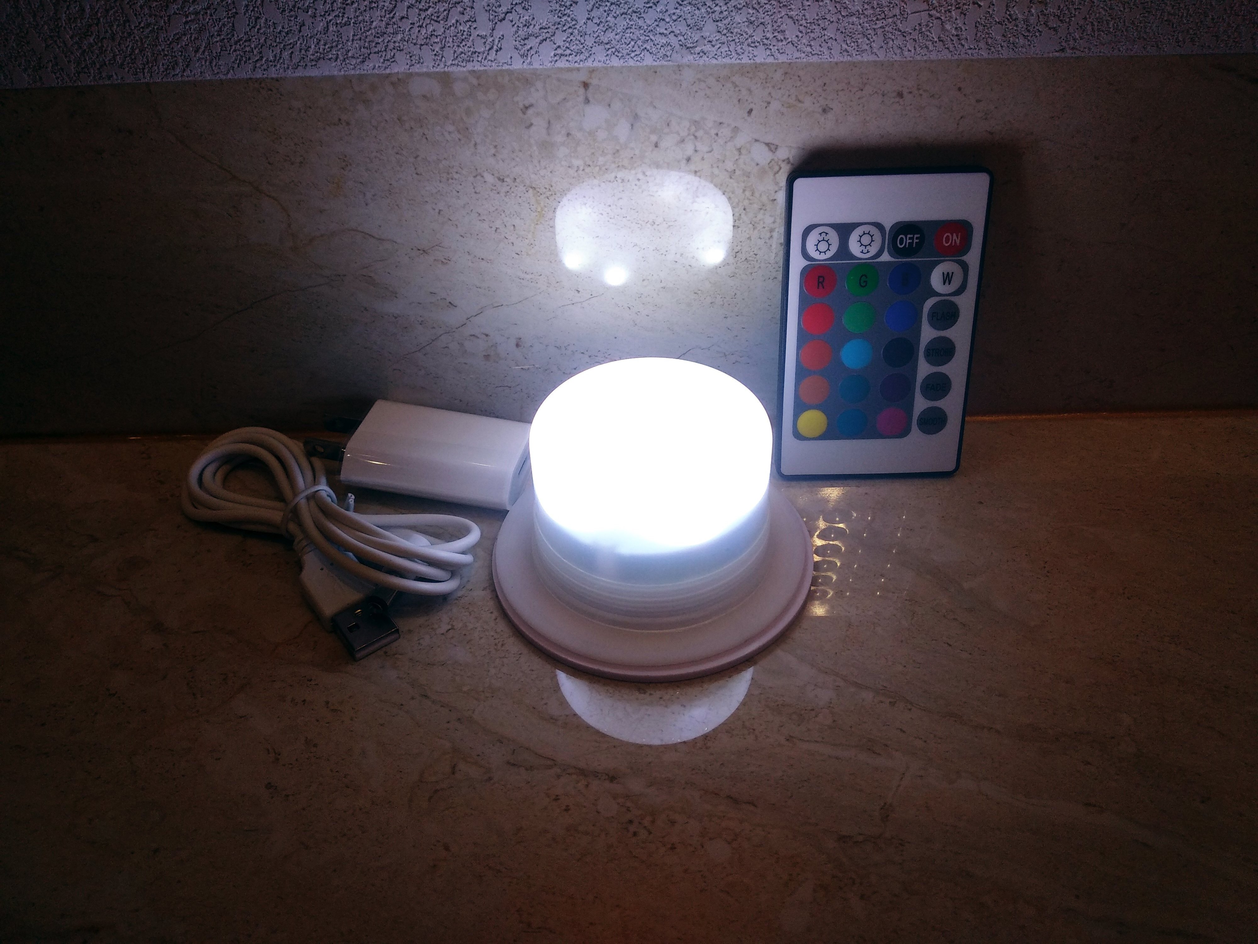 Best Popular Ip66 Rechargeable led light storage 8H Battery Backup Led Emergency Light