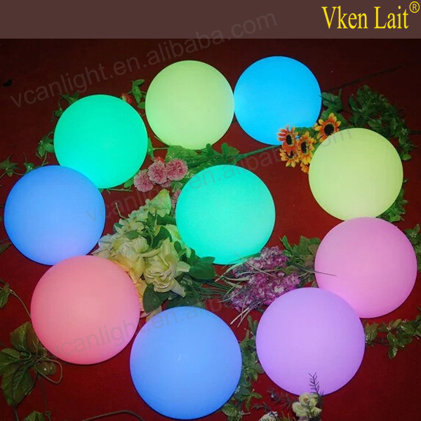 Indoor outdoor product Plastic Ball Led Outdoor Hanging Ball Lights