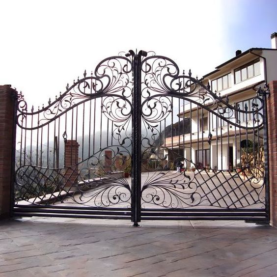 Wrought iron side gates/Luxury wrought gate