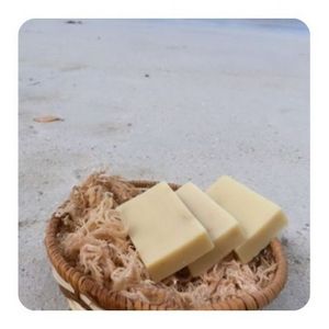 100% Natural Handmade Sea Moss Soap with Natural Ingredients Good for Your Skin Ms.Lucy +84 929 397 651