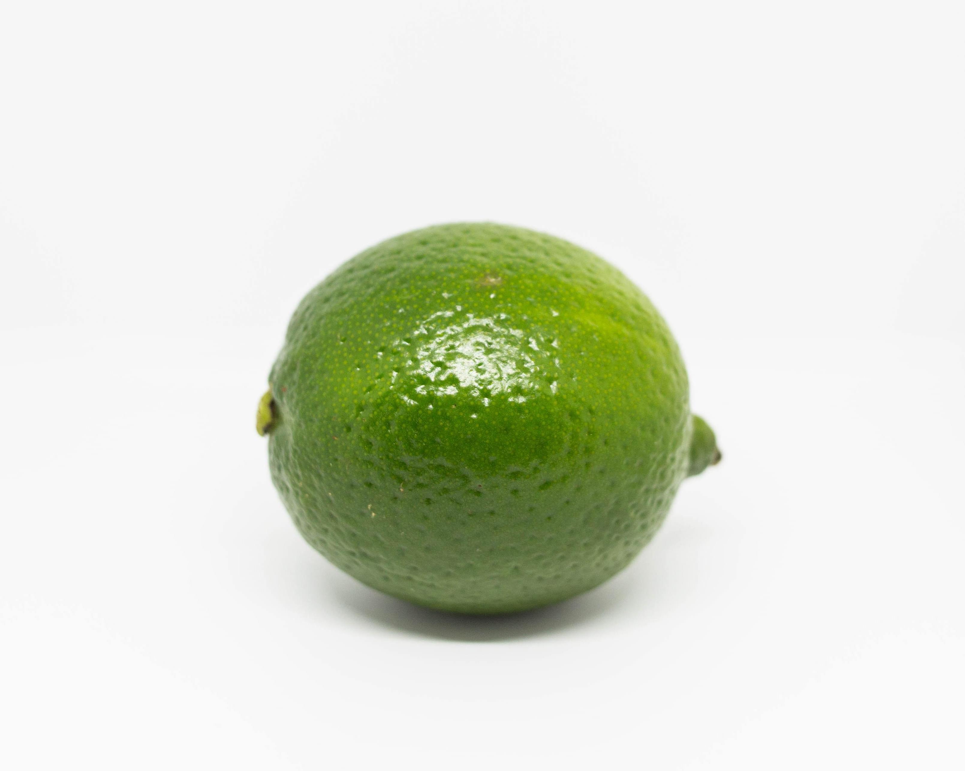 Fresh green seedless lemon best price today, featured seedless, natural green/Hana