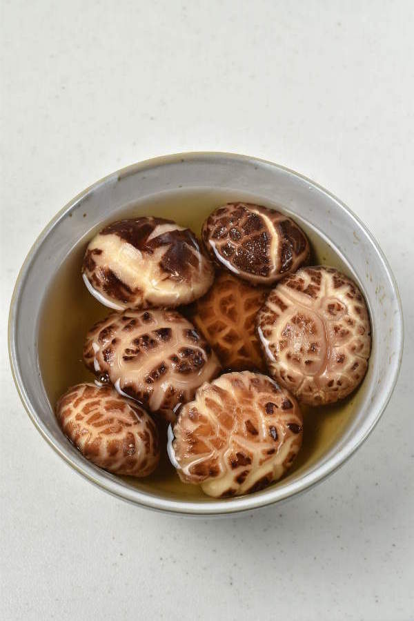 DRIED SHIITAKE MUSHROOM VIETNAMESE - GOOD PRICE - HIGH QUALITY 2023//HANA