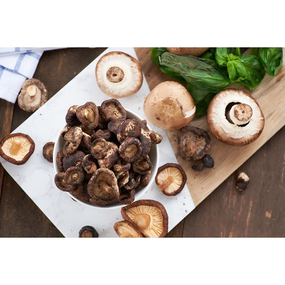 Dried Shiitake Mushroom - Pure dried shiitake, The Best Vietnamese Dried Shiitake / SERENA