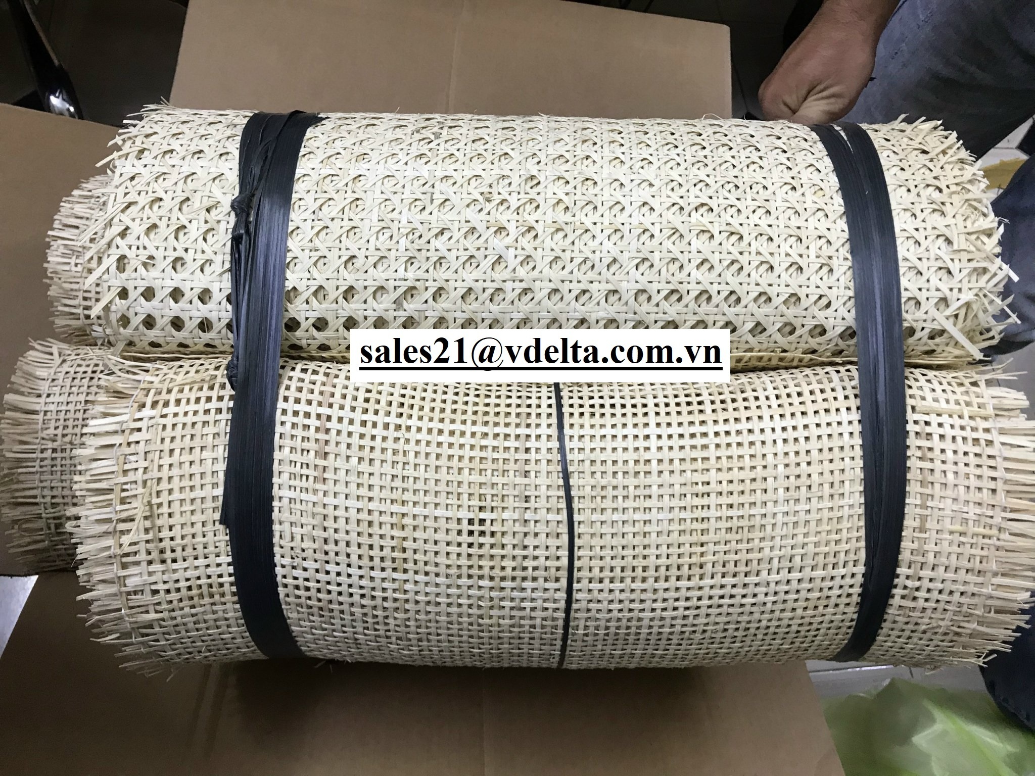 Rattan webbing Cane  rattan webbing roll of handmade mesh household cane DIY accessory for home/ Lima +84 346 565 938