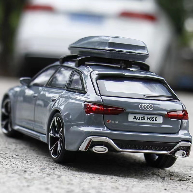 1:32 diecast model cars Audi RS6 alloy car model with sound and light pullback metal model car toys ornament Modelo del coche