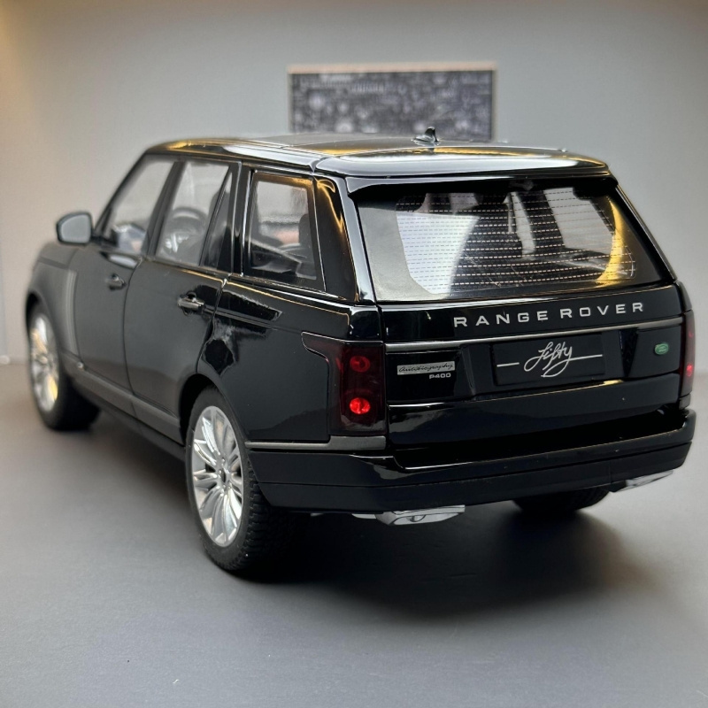 Diecast Alloy Model Car 1:18  Land Rover Range Rover 50 anniversary sound and light metal vehicle model display collection car