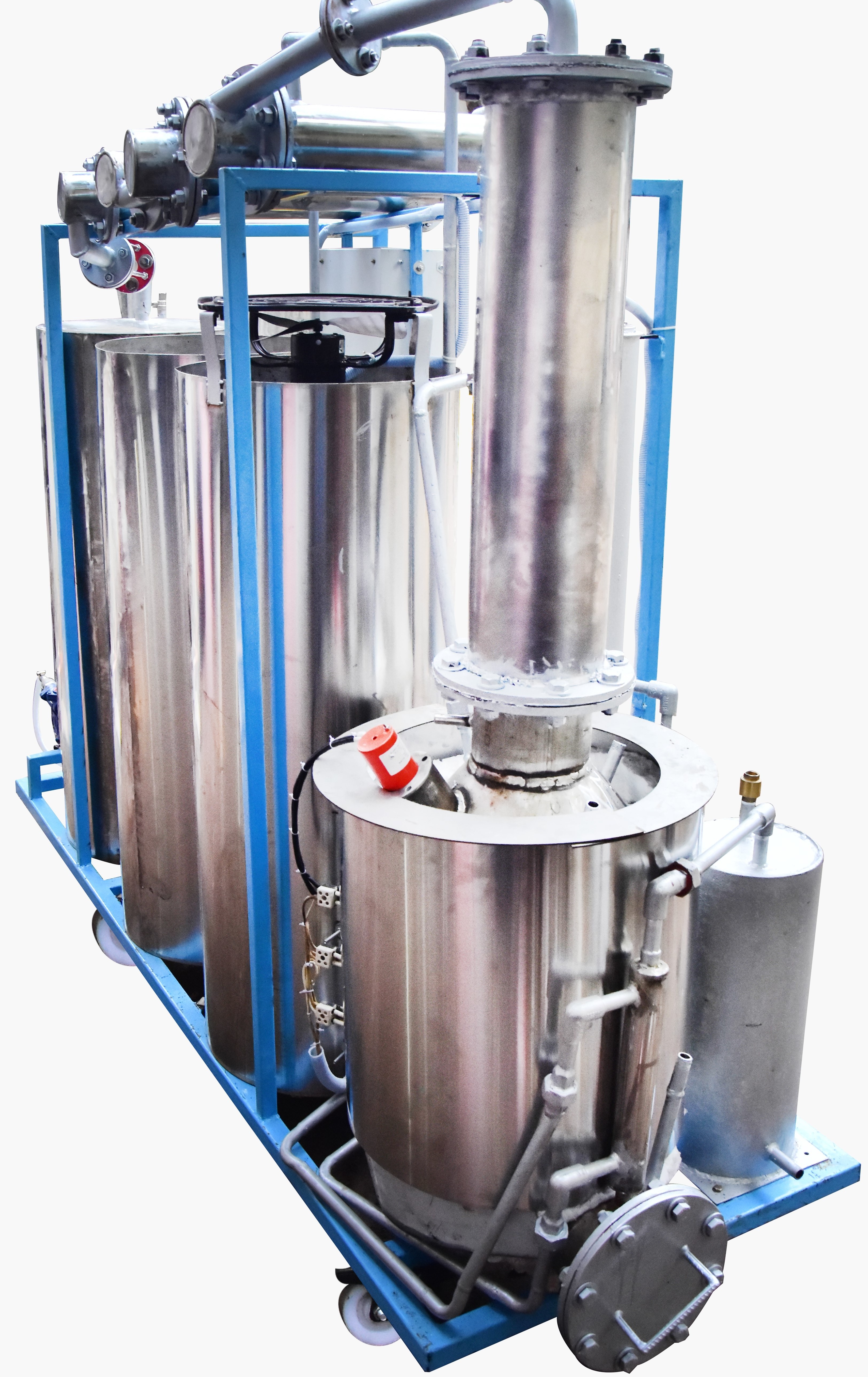 High class waste engine oil to diesel distillation equipment. pyrolysis method refinery smart operation economic filtration