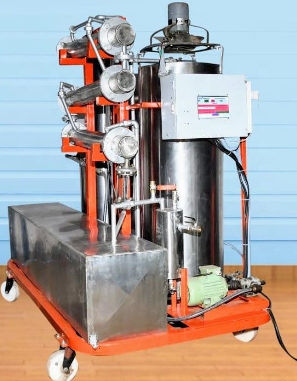 Used Motor Oil to Diesel Making Machine Diesel Distillation Plant Waste Oil Regeneration System 80%-85% Diesel 20 Ton/day India