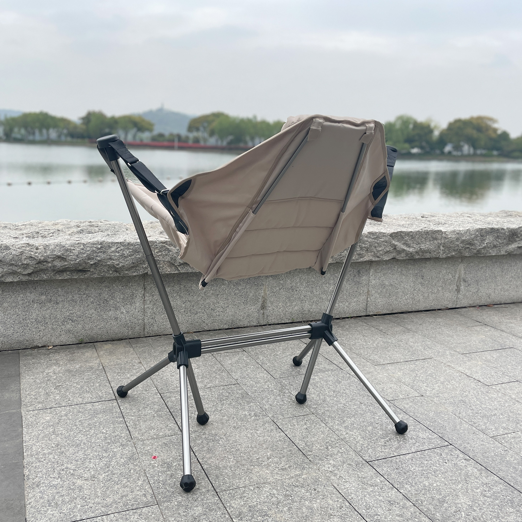 Outdoor lightweight portable aluminum folding camping rock beach rocking chair camping chairs folding