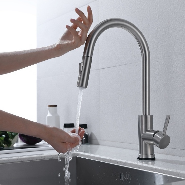 High quality smart kitchen tap 360 degree rotatable pull down kitchen faucet sensor touch kitchen faucet