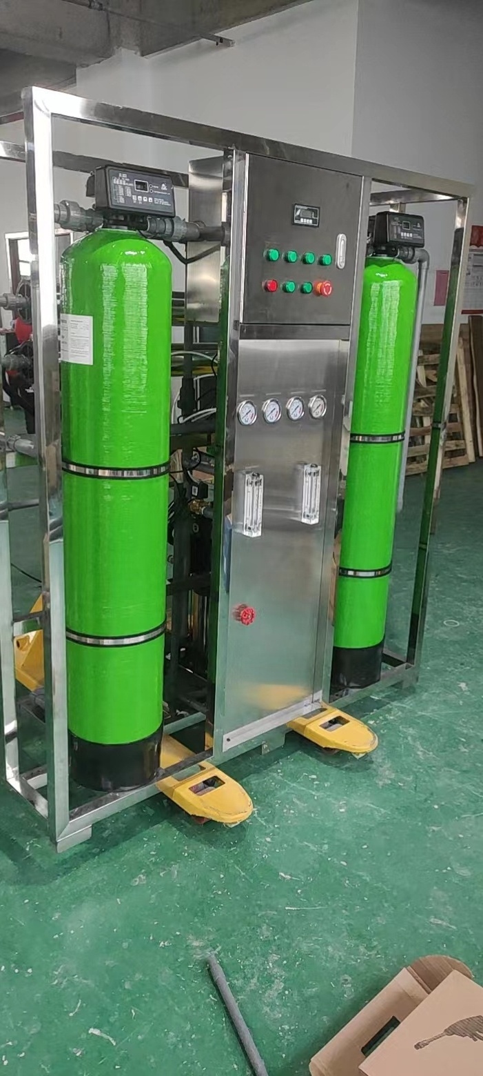 500 l/h osmosis equipment to treat reservoir water with 30 nth pretreatment UF filtration filtered by 5 micron cartridges and th