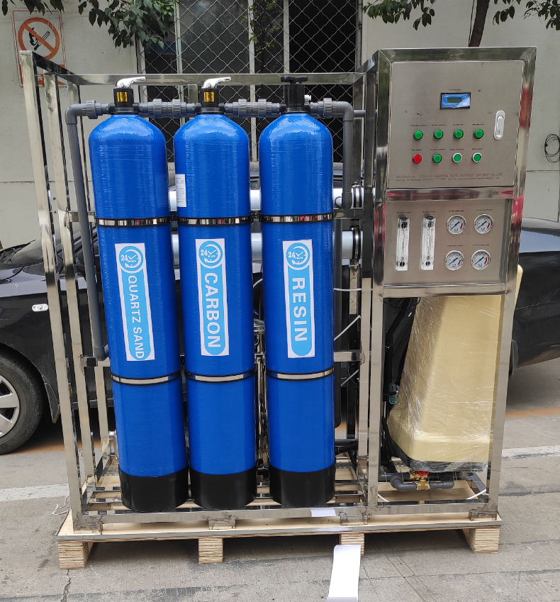 500 l/h osmosis equipment to treat reservoir water with 30 nth pretreatment UF filtration filtered by 5 micron cartridges and th