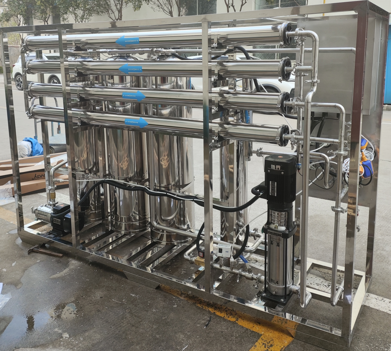 industrial reverse osmosis system with capacity 2 ton per hour EDI system and pre filtration and softening system