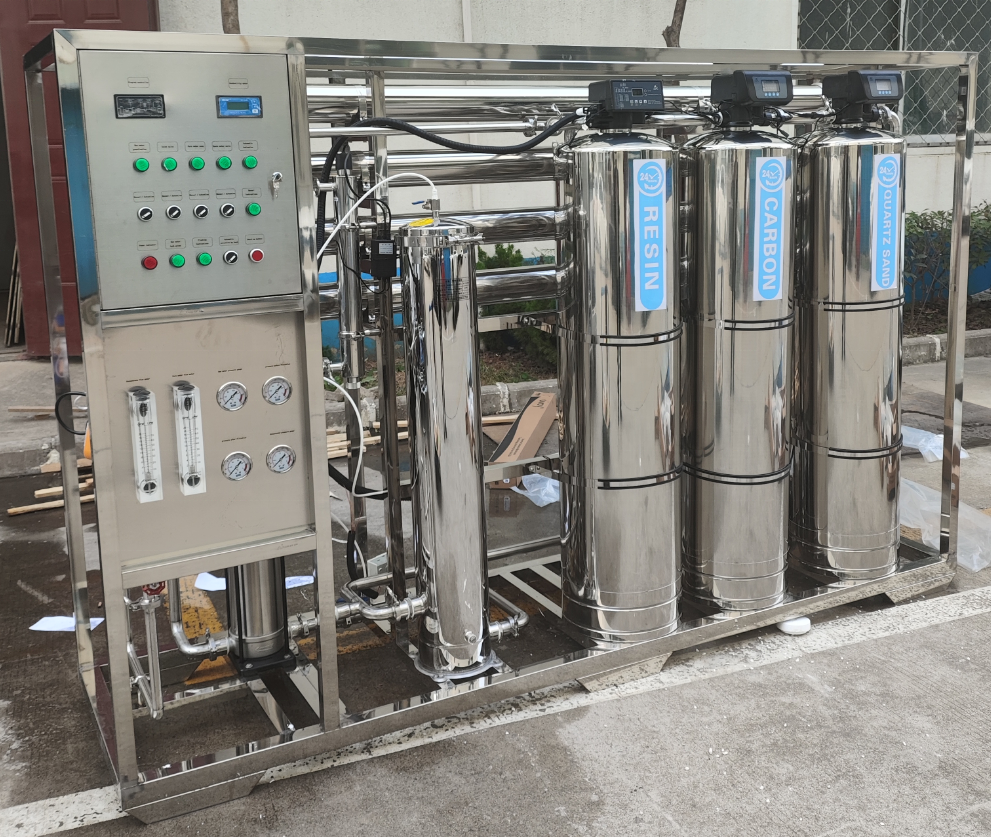 industrial reverse osmosis system with capacity 2 ton per hour EDI system and pre filtration and softening system