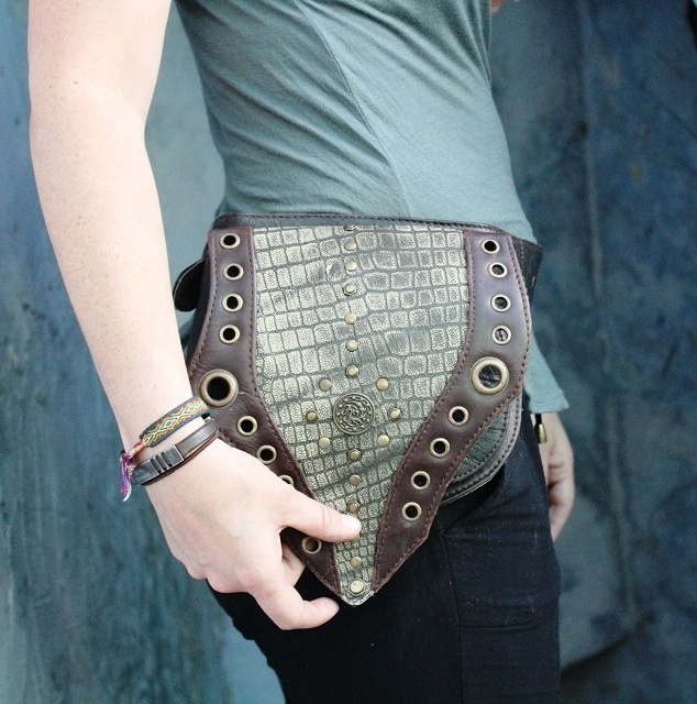 women wide waist band leather waist pocket leather belt