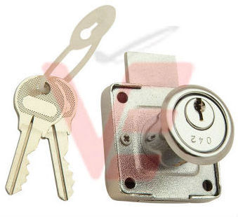 Office Furniture Locks use  in door lock in golden colour square lock available in stock in cheap price