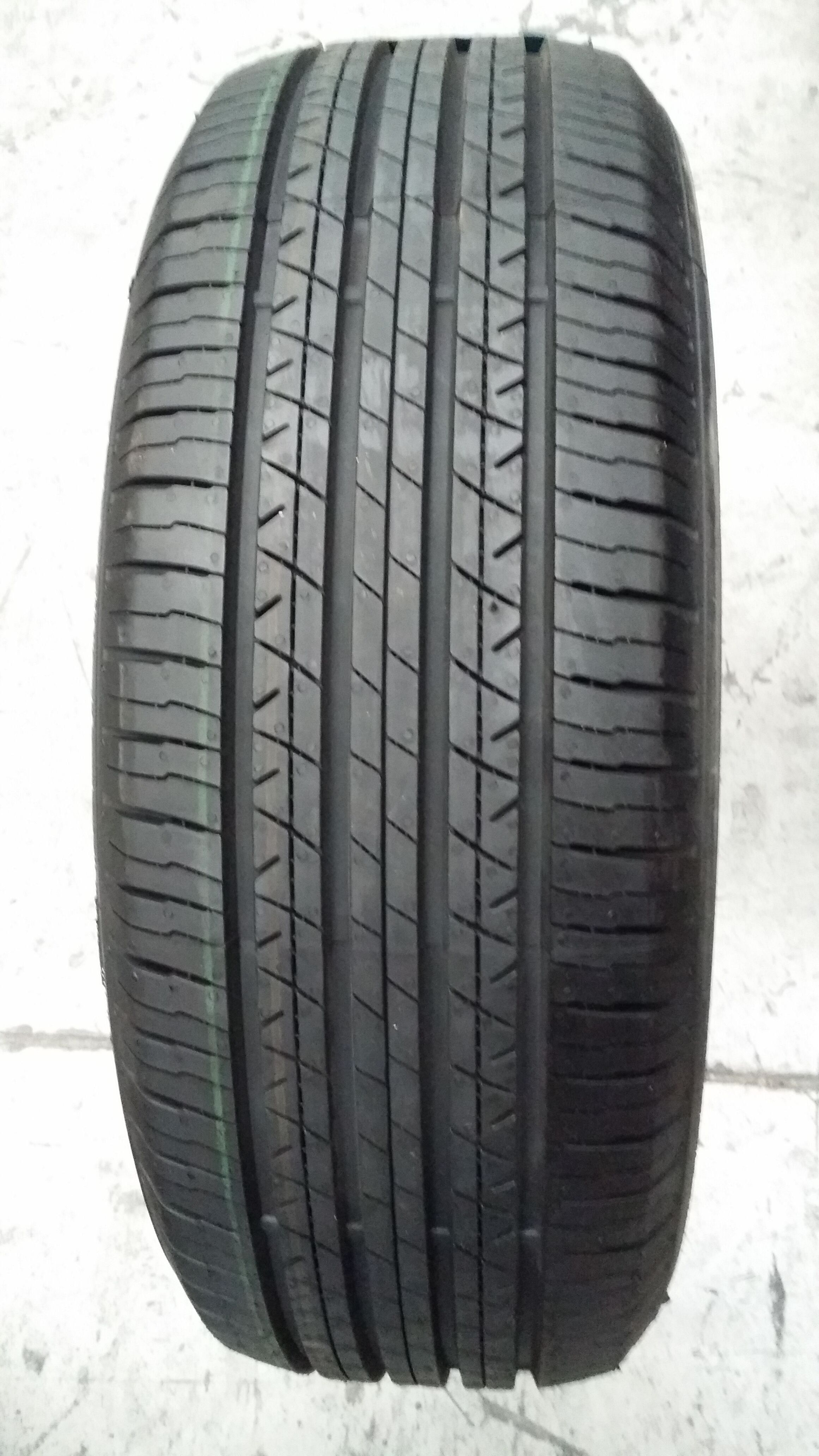 R16 car tyre price 235/70R16 tire made in china rubber tyre PCR