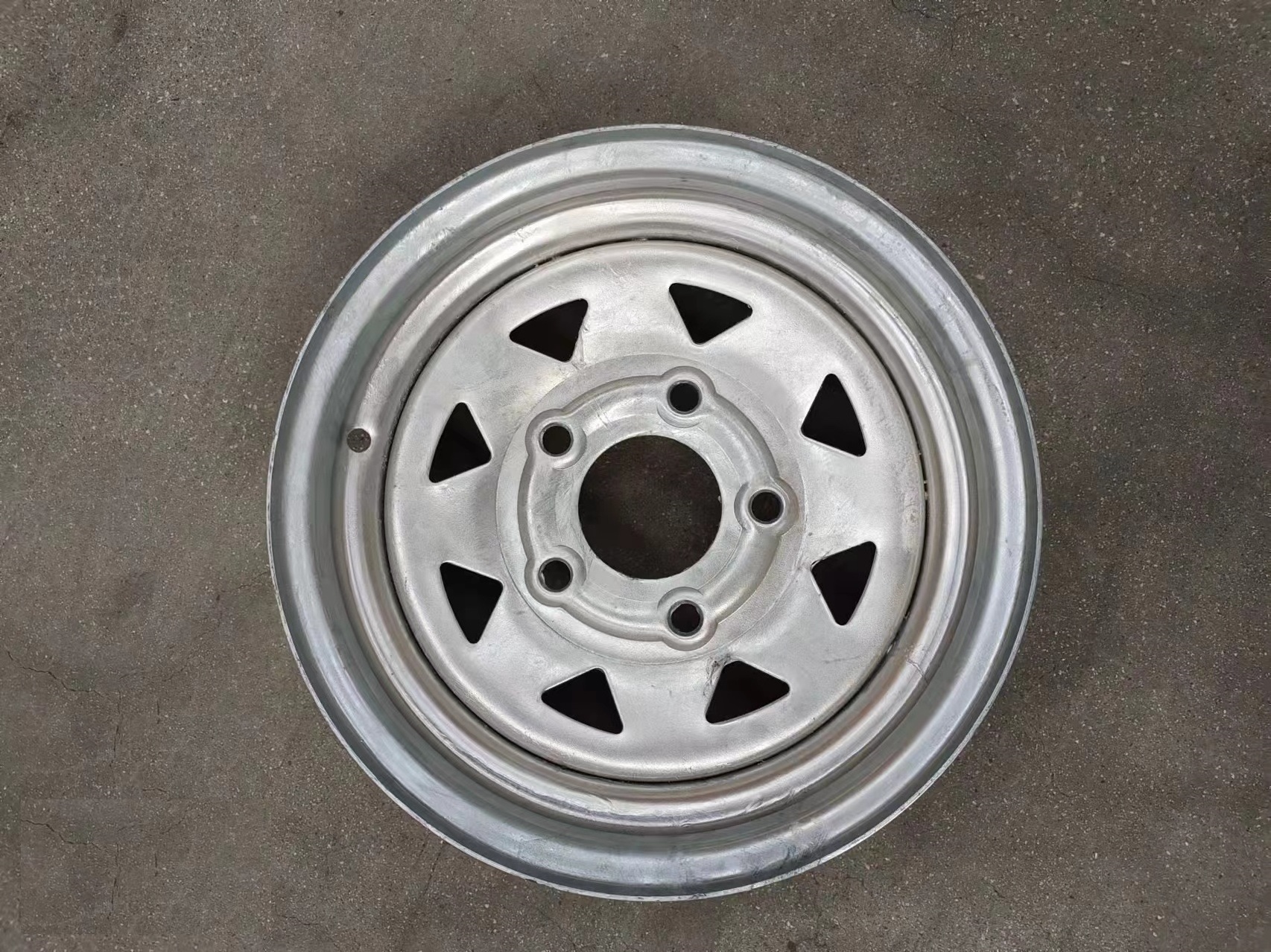 China  Factory Direct Selling 13 14 15 16 Inch Other Wheels tires and Accessories  Steel Trailer Wheels Rims