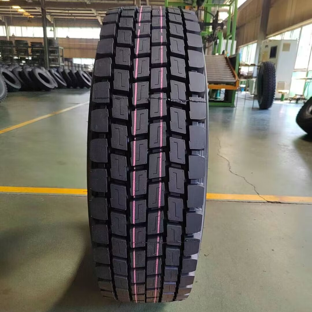 Truck Tire Hot selling Chinese manufacturer top quality truck&trailer tire 2385/65R22.5  315/70R22.5