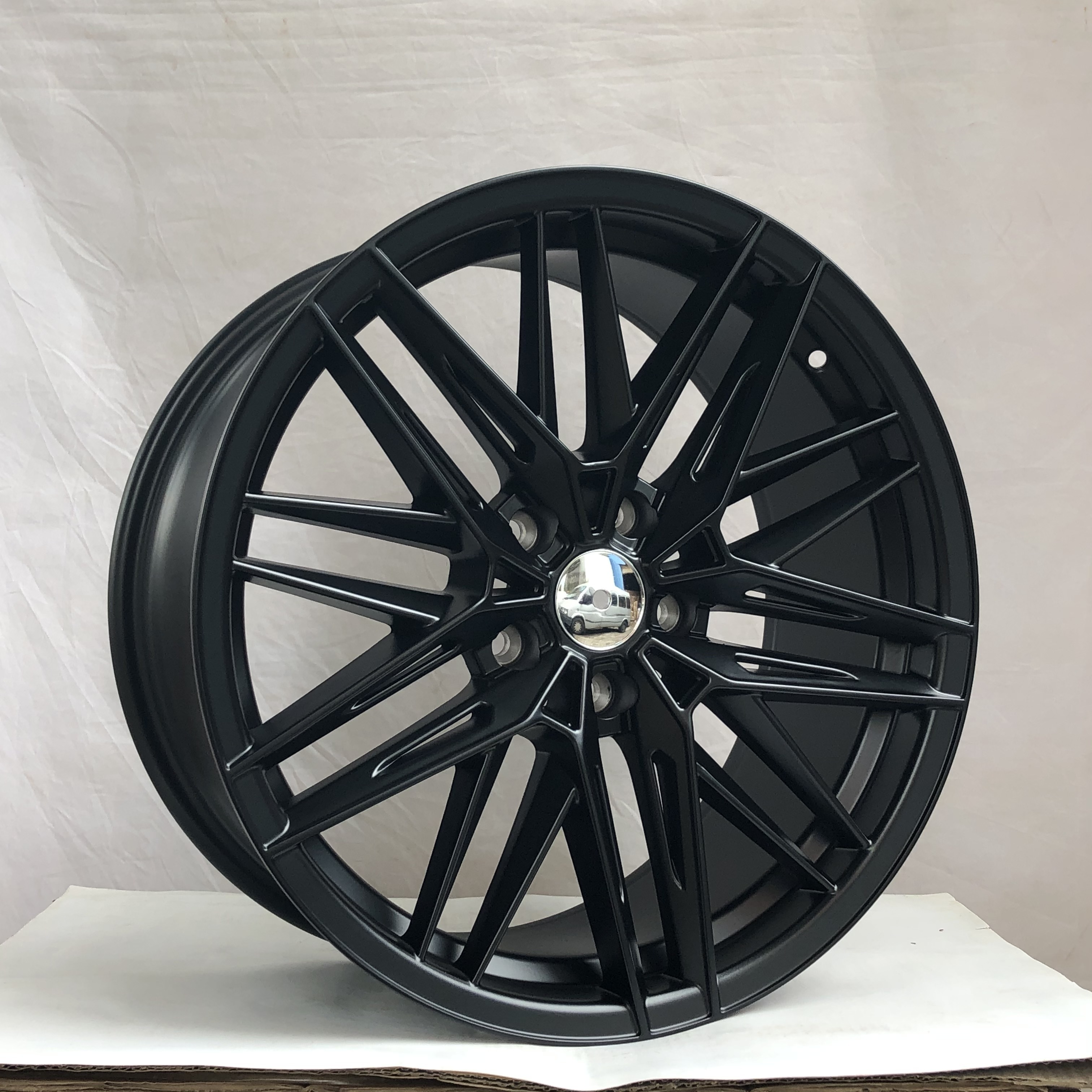 Work Rims Wire Wheel Lip Chinese Factory Auto Star Custom Passenger Car Tires Car Wheel Rims