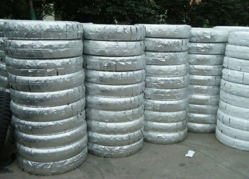 China Cheap Agricultural Tyre 14.9-24