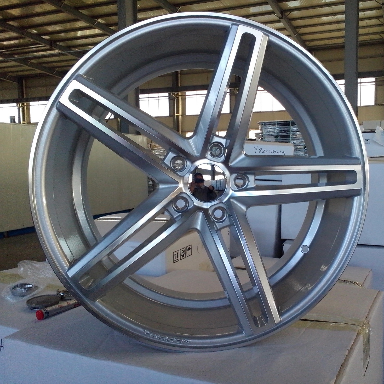 [For US V brand] Full size 14 15 17 19 20 inch 4/5/8*100/105/108/110/114.3 passenger car alloy wheel rims for US brand five star