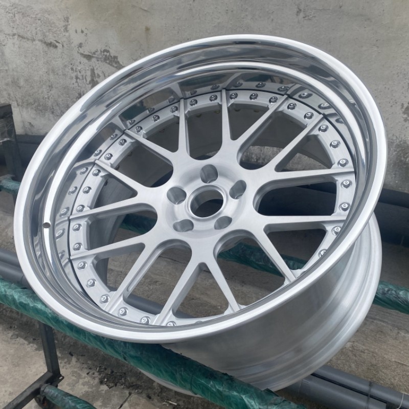 Custom Two Piece Deep Concave 18 19 20 21 22Inch 5x120 5x114.3 5x120 Electroplating Painting Forged Aluminum Alloy Car Wheel Rim