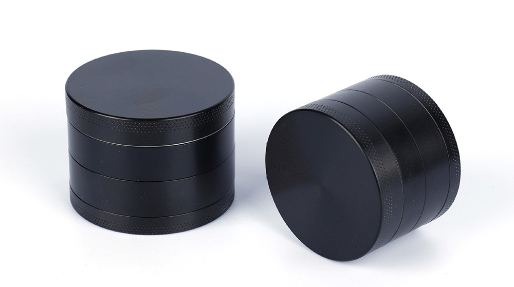 Wholesale Manual Herb Grinder OEM/ODM Custom Logo 4 Layer Zinc Alloy Aluminium Premium Metal Tobacco Grinder