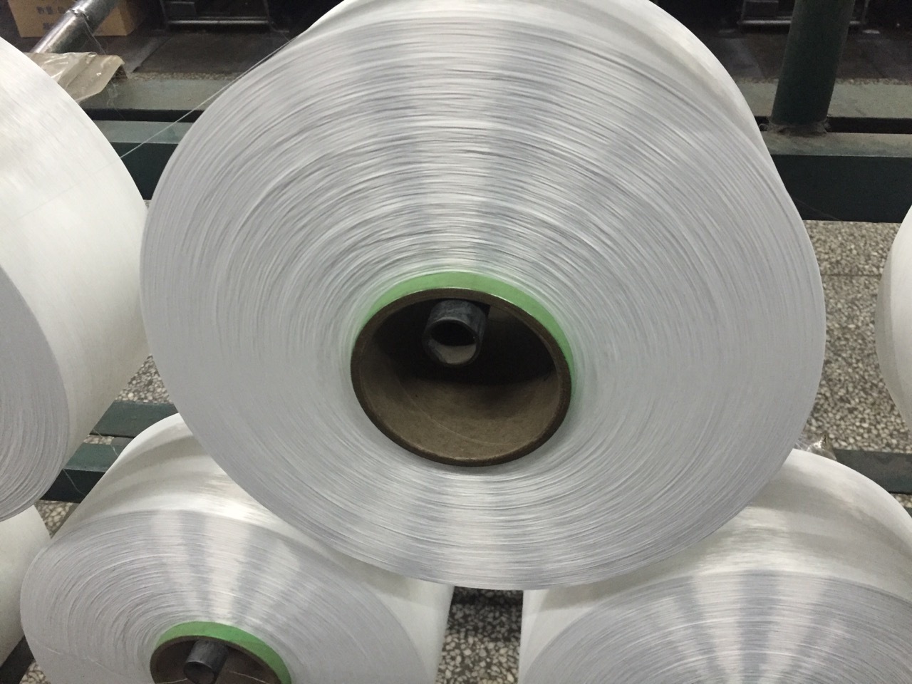 Low Melt Yarn 150d 180d Nylon Polyester How Melt Yarn