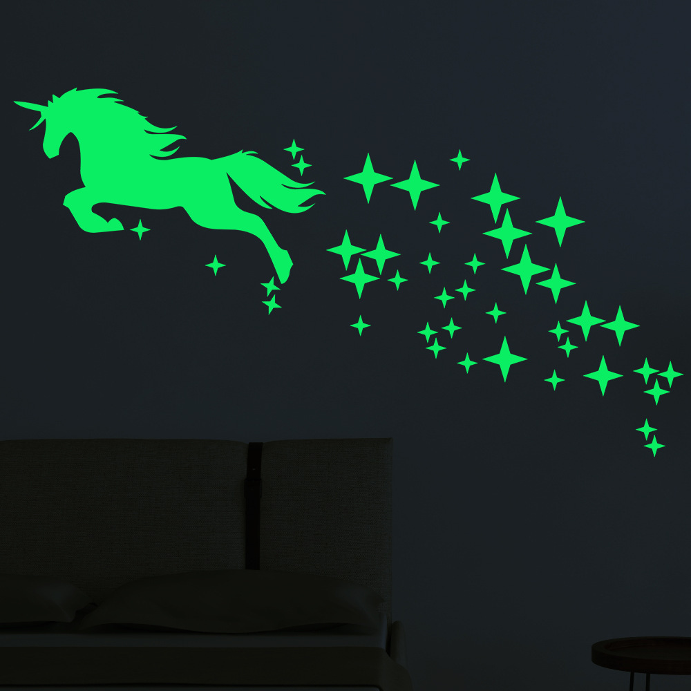 lvfan 3611 Carved Stallion stars glow-in-the dark stick children's room home decoration cute fluorescent stickers