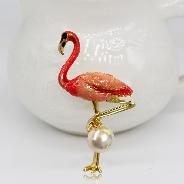 Fashion Drop Oil Brooch Women high-grade pearl enamel Flamingos garment pin animal corsage wholesale