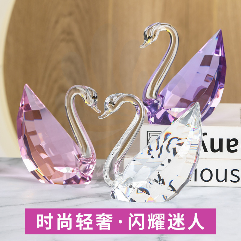 Classic crystal swan pieces to send male and female friends gifts wedding Valentine's Day wholesale