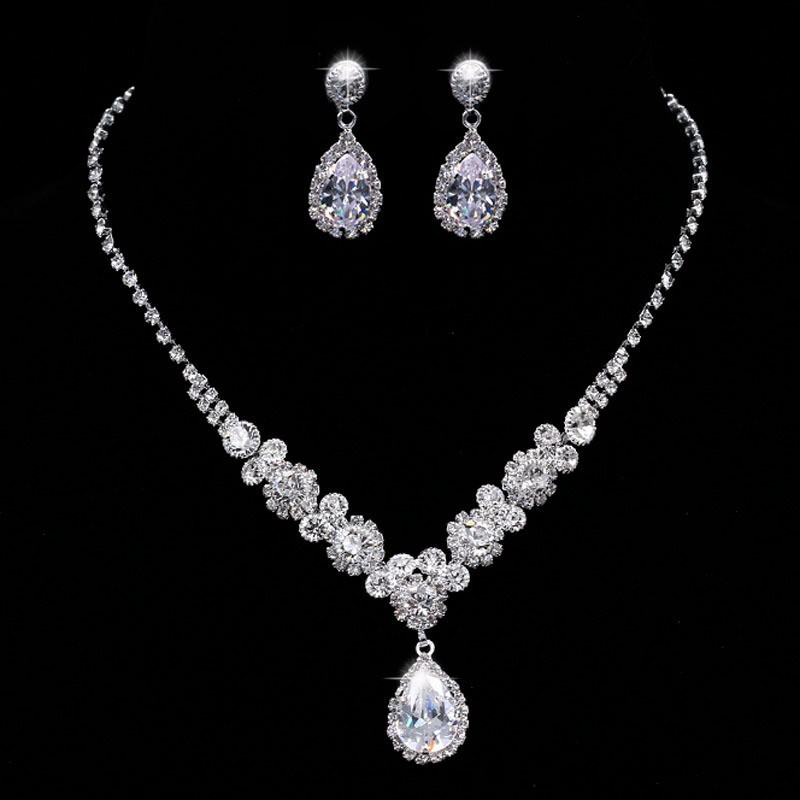 Fashion light luxury zircon necklace earrings set bride wedding yarn evening dress accessories dinner party