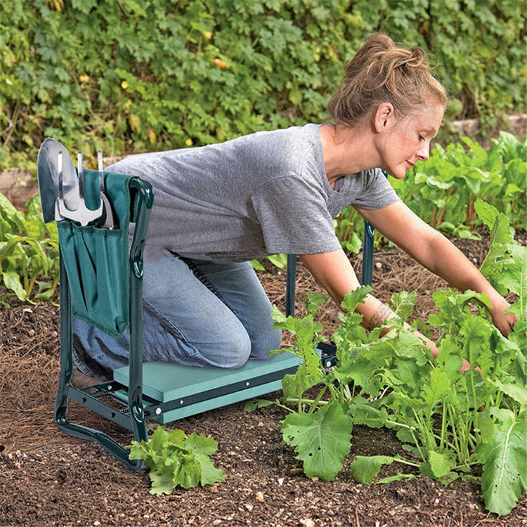 Garden Kneeler and Seat Portable Garden Kneeler Gardening Bench Supplies Protects Your Knees Clothes from Dirt Grass Stains