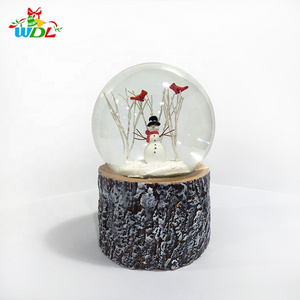 Indoor Holiday Decoration Automatic Battery Operated Water Swirling Snowman Scene christmas water globe  custom frame snow globe