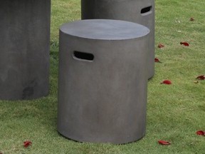 Wholesale Price 2024 Greenhouse Garden Planter Round Concrete Stool in Dark Grey Made in Vietnam