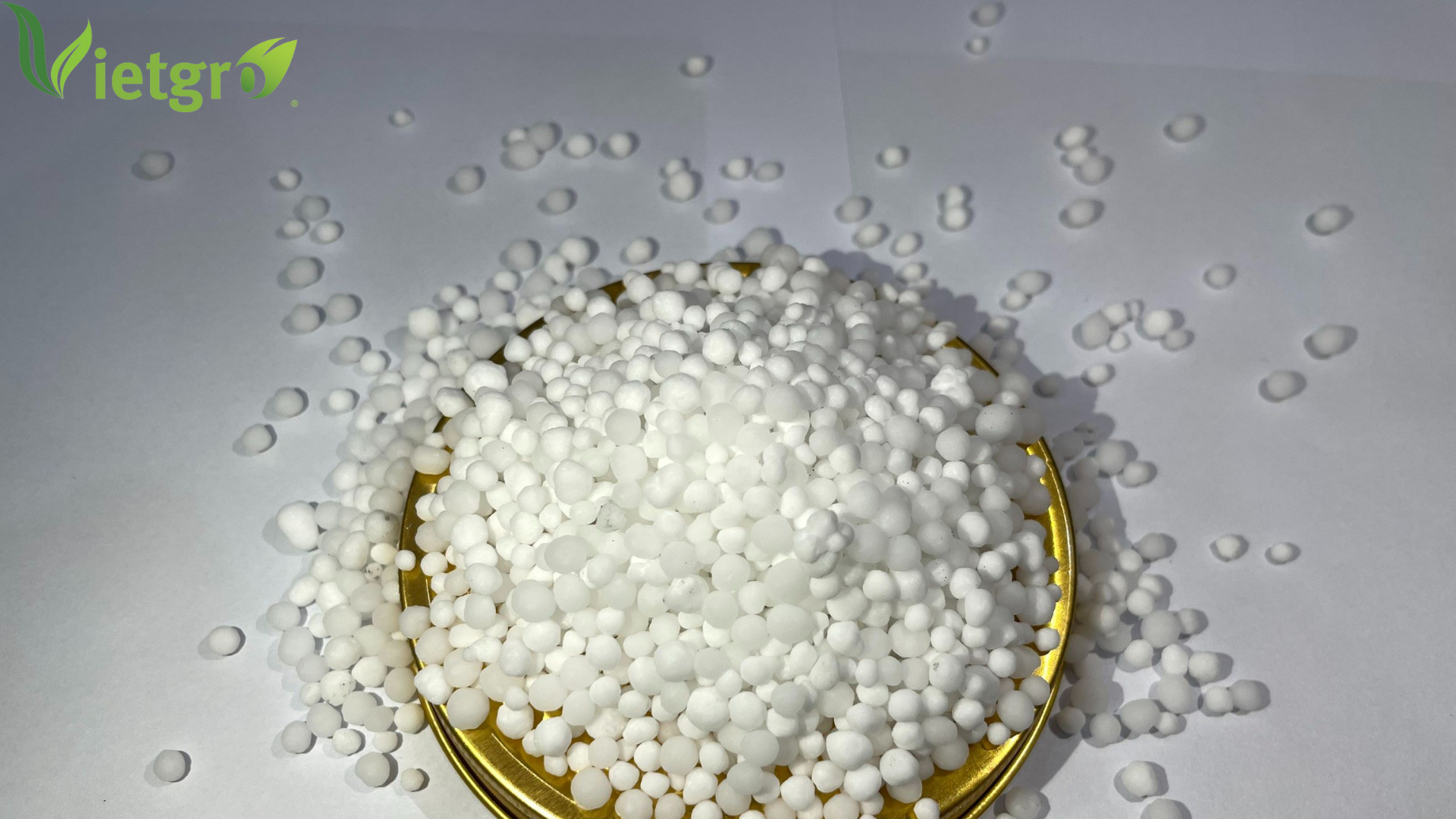 VG UREA 46% - Nitrogen Fertilizer Urea 46-0-0 - Granular Fertilizer - Fertilizer - Granular UREA