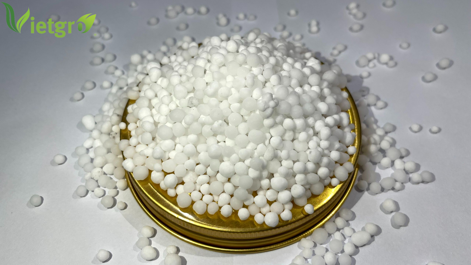 VG UREA 46% - Nitrogen Fertilizer Urea 46-0-0 - Granular Fertilizer - Fertilizer - Granular UREA