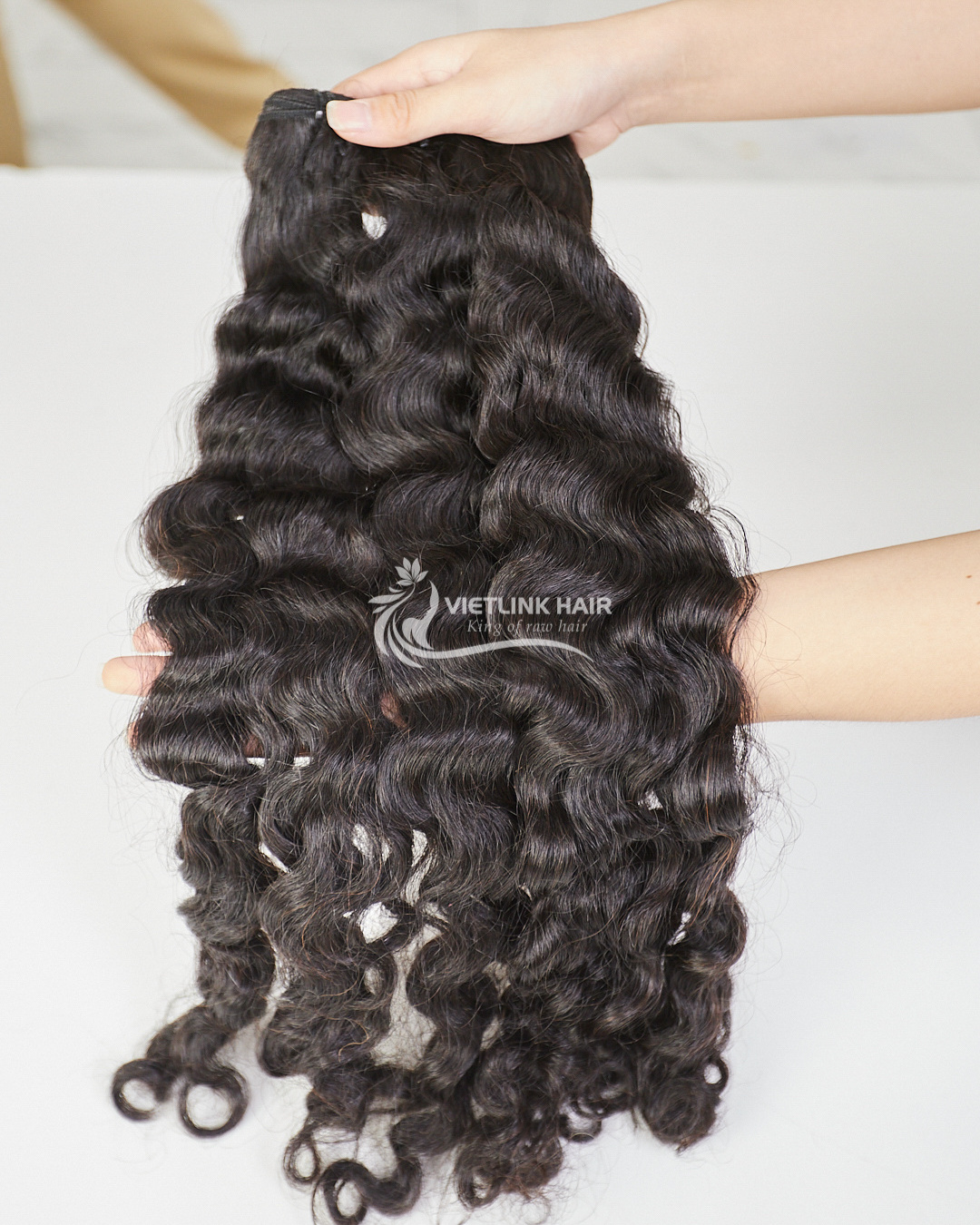 Long Cambodian Deep Wavy Raw Human Hair Bundle Weft Hair Vendors Bulk Order Double Drawn Bundle From Vietlink Hair