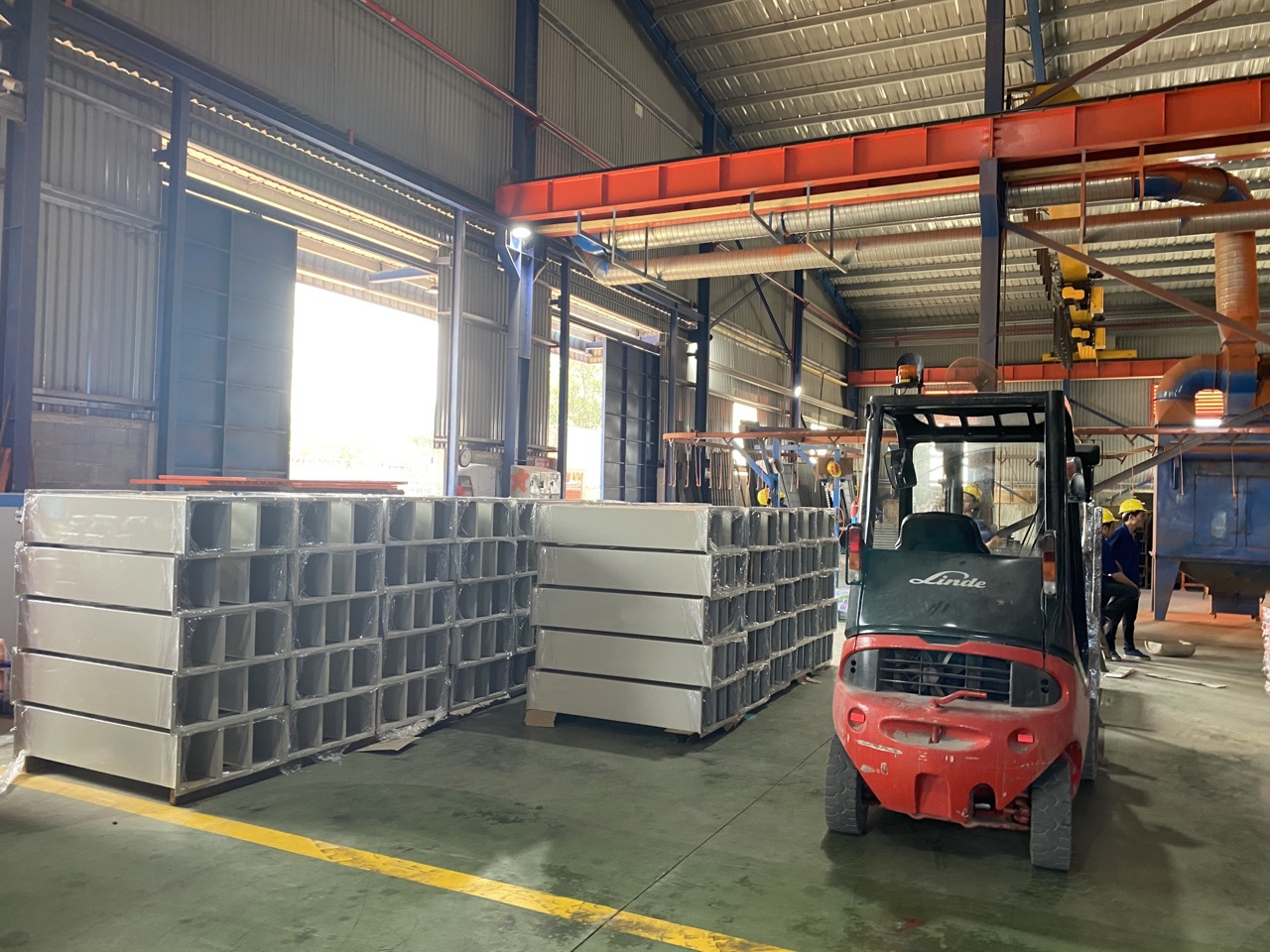 Galvanized Logistics Heavy Duty Warehouse Metal Pallet Stacking Steel Pallet Made In Vietnam