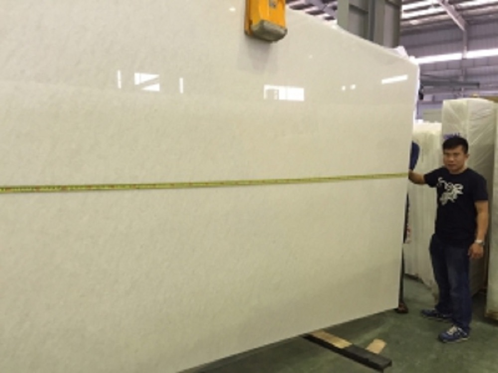 VST Manufacturer Vietnam Pure Snow White Marble Slabs Floor Alabaster Marble Tile Stone Slab with various size and custom