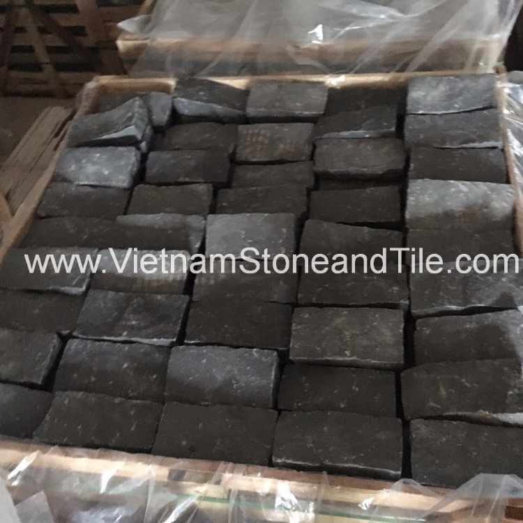 Basalt Rock Vietnam Black and grey Basalt cobble  Basalt cubic Often used to pave the way, paving the garden