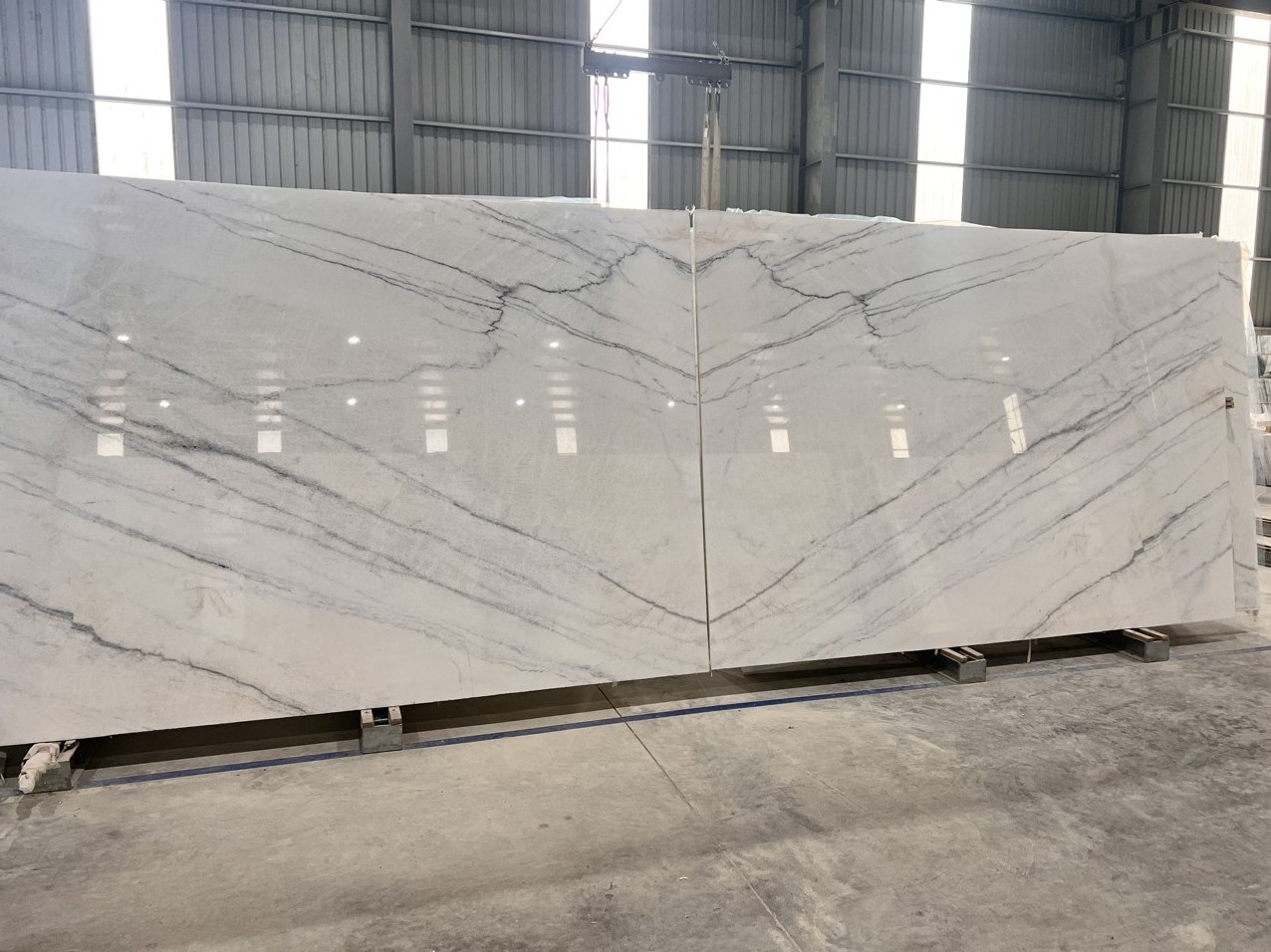 Vietnam White Marble with Cloud Grey Veins